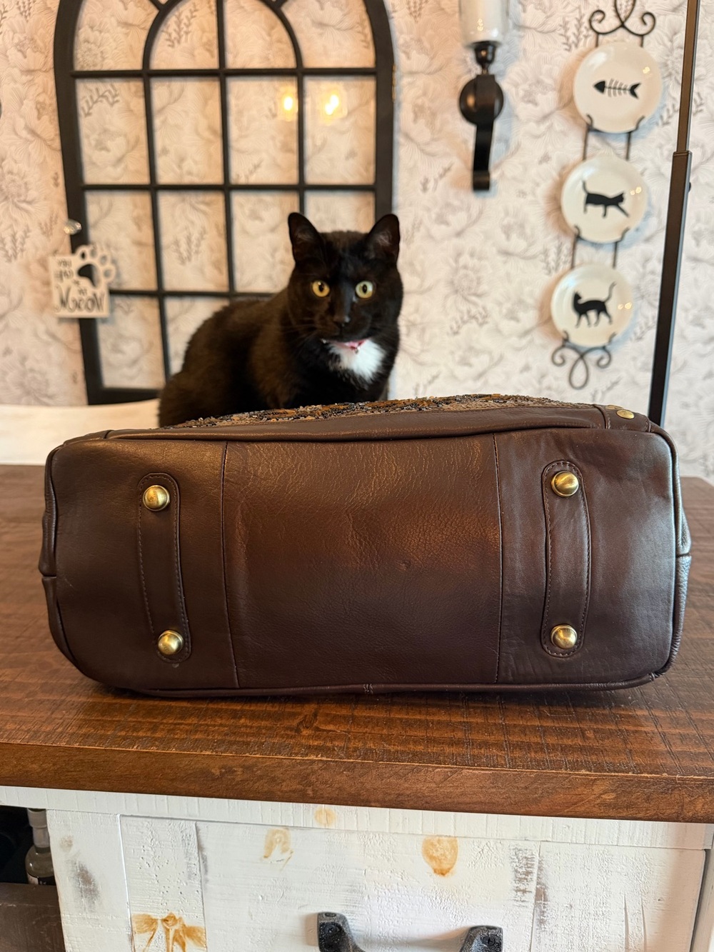 Sharif Brown and Gold Floral Beaded Tote EUC with Miss Chloe Mae modeling - Picture 8 of 13